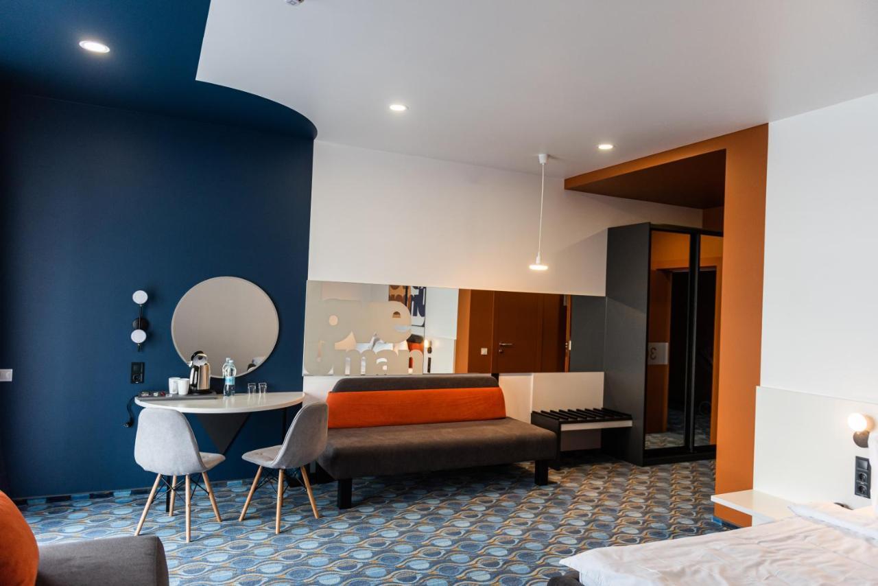 Lomo Hotel Umanʼ Eksteriør billede