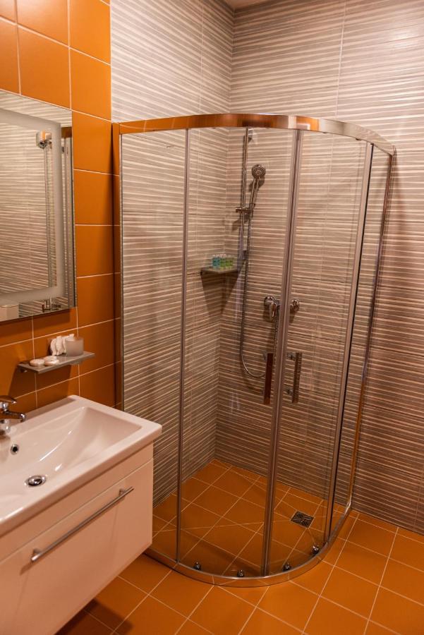 Lomo Hotel Umanʼ Eksteriør billede